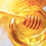 The U.S. Department of Agriculture’s national honey report for Sept. 25 says North Dakota honey sells at a 40 per cent premium to western Canadian honey. | Getty Images