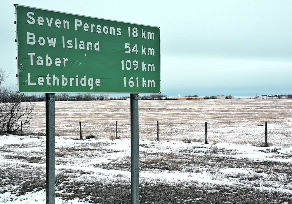 Alberta plans to complete the twinning of Highway 3 between Medicine Hat and Lethbridge to attract more agri-food processing.  |  File photo