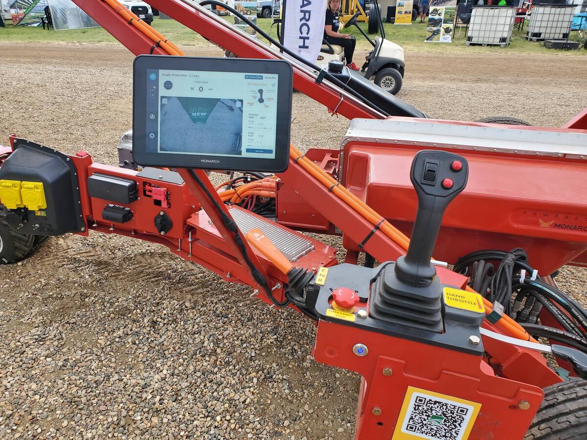 A photo of the digital screen on the AGI Smart Auger.
