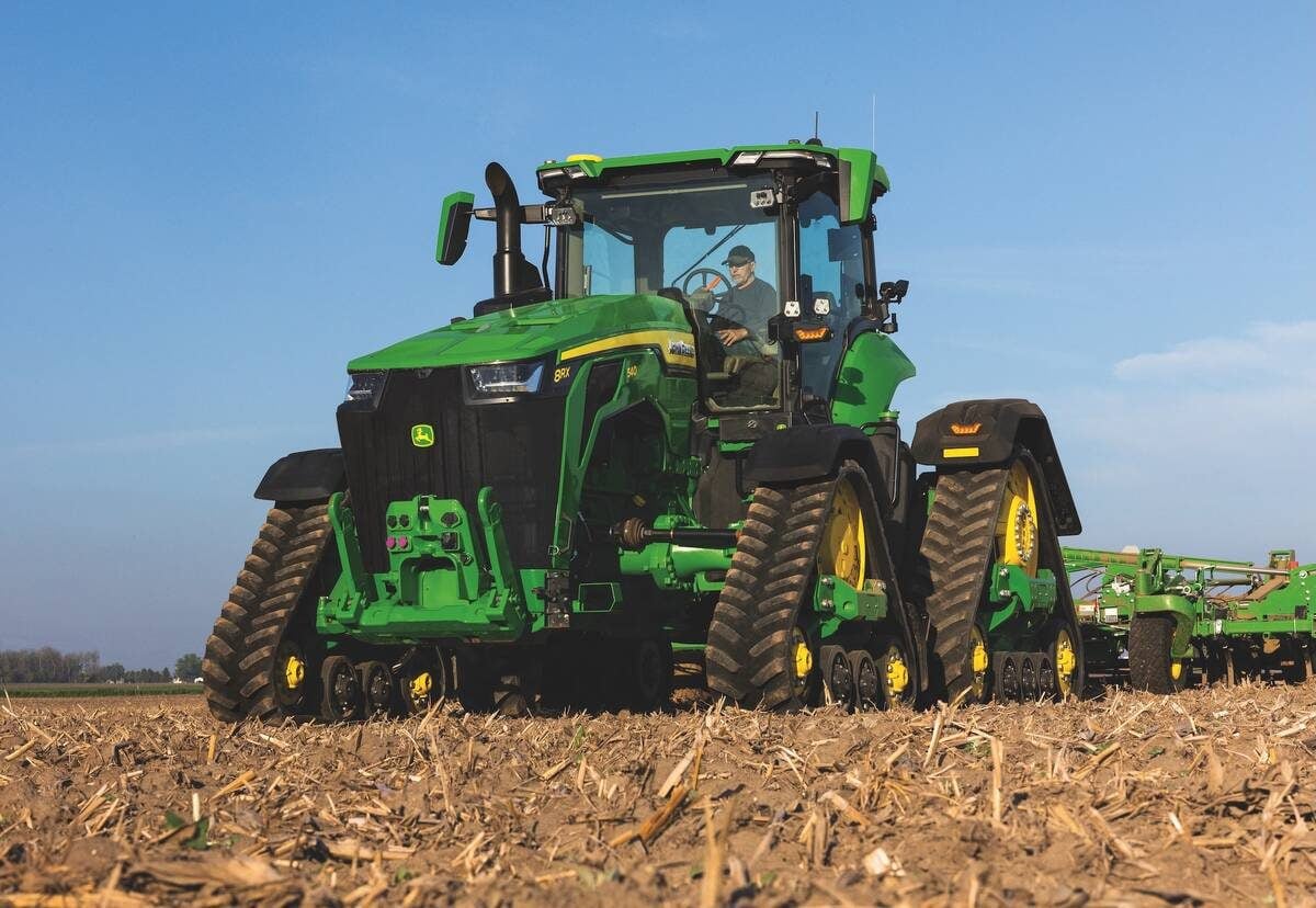 The new 8 Series tractors use the brand's new EVT, Electric Variable Transmission, which can provide 56-volt off-board power to an implement.